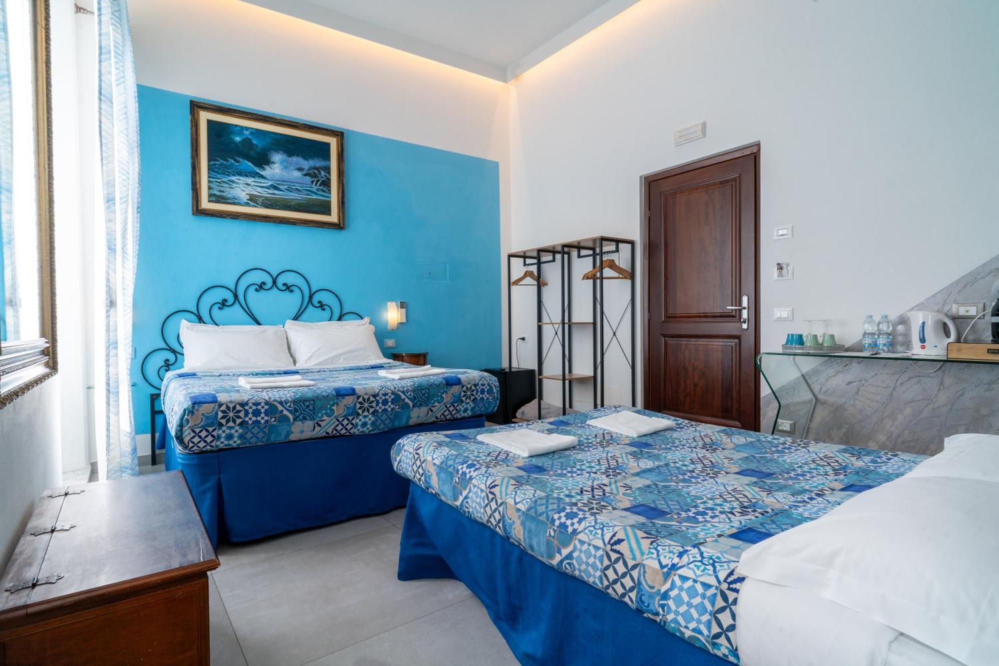 Teresa Rooms & Suites La Spezia Bagian luar foto